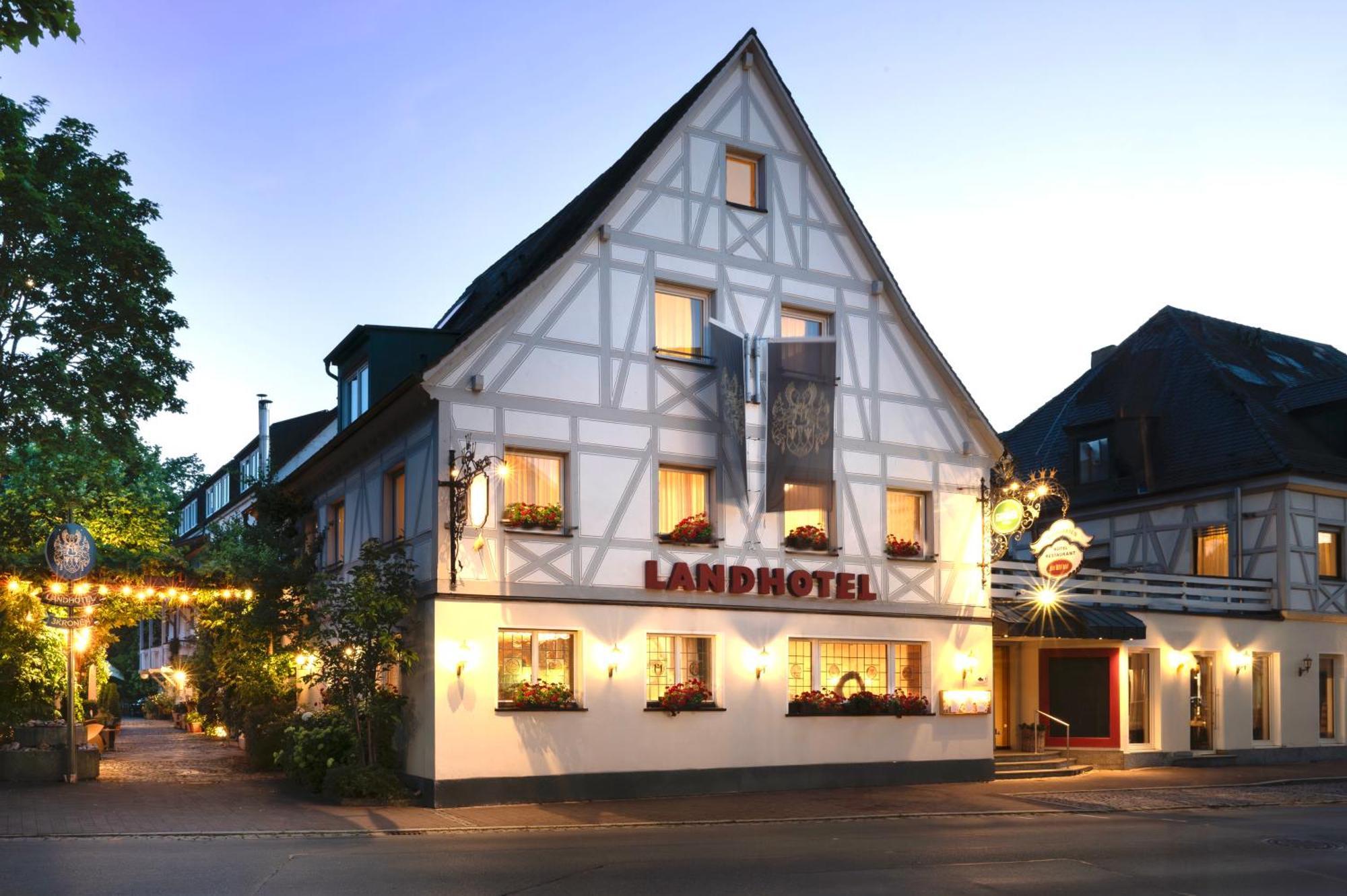 Landhotel 3Kronen Adelsdorf Exterior photo